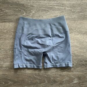 Alphalete Amplify 4.5” Shorts